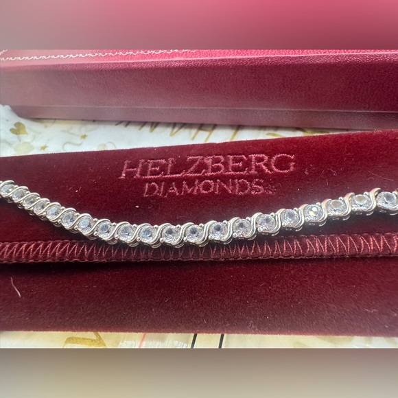 Helzberg diamonds 7.5” sterling silver white sapphire bracelet - Picture 6 of 14
